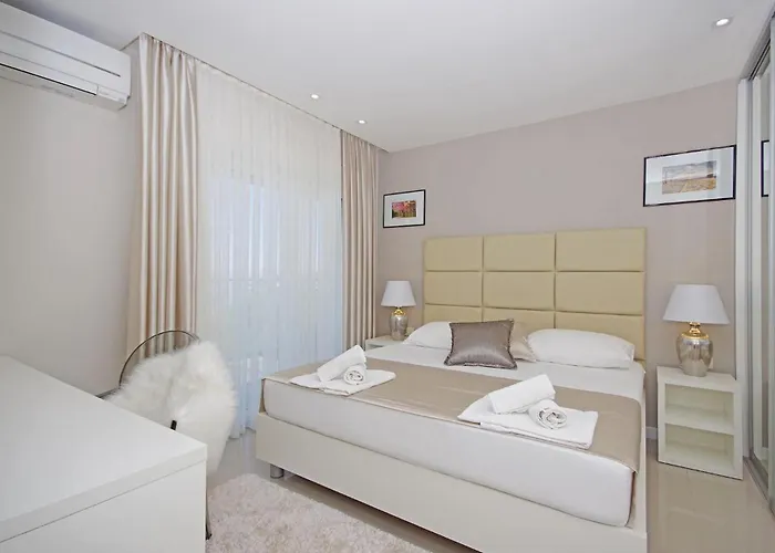 Tatil Evi Olive Hill Makarska